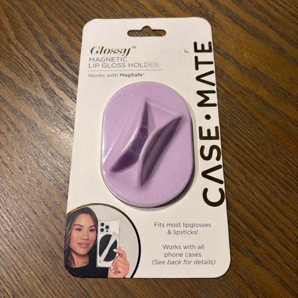 Case Mate Glossy Magnetic Lip Gloss Holder in purple